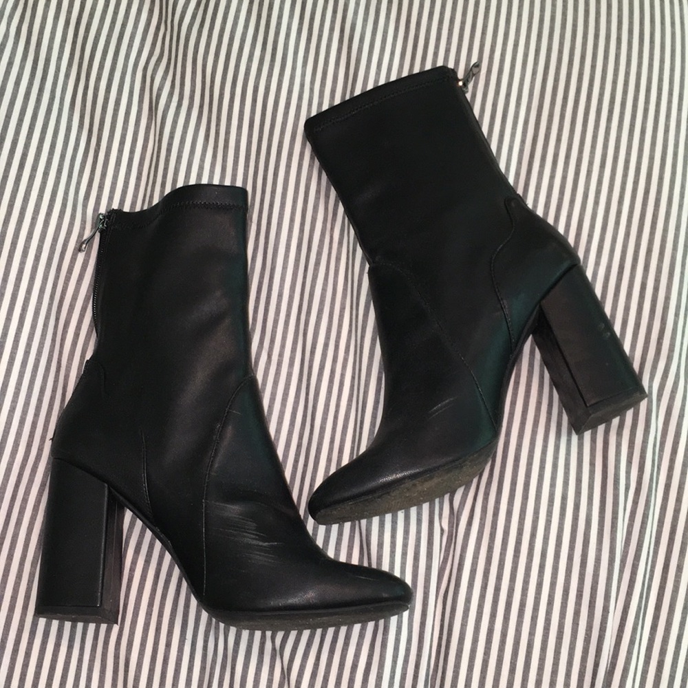 High-heeled Black Sock Boots